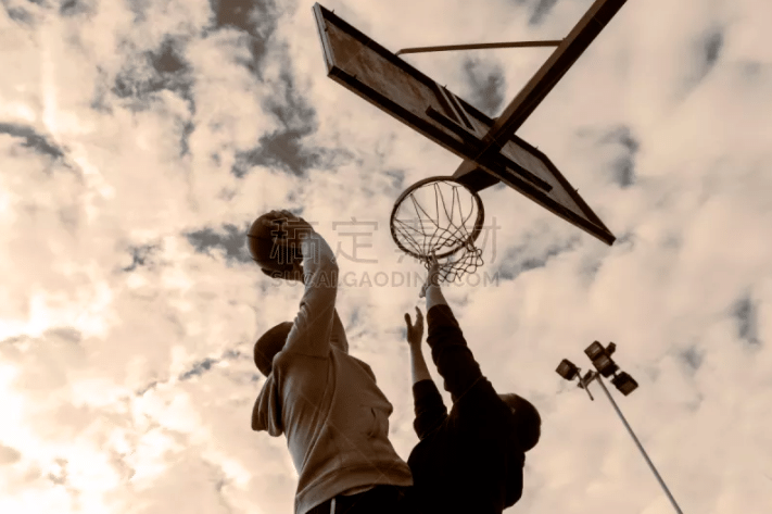 萨索洛官方：贝拉尔迪右小腿屈肌中度撕裂，已进入康复流程